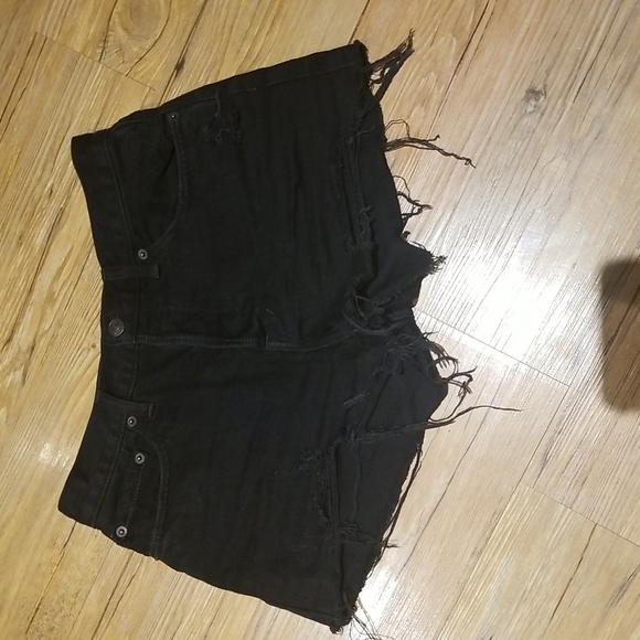 We The Free Pants - We The Free black button fly jean shorts sz 27 great condition